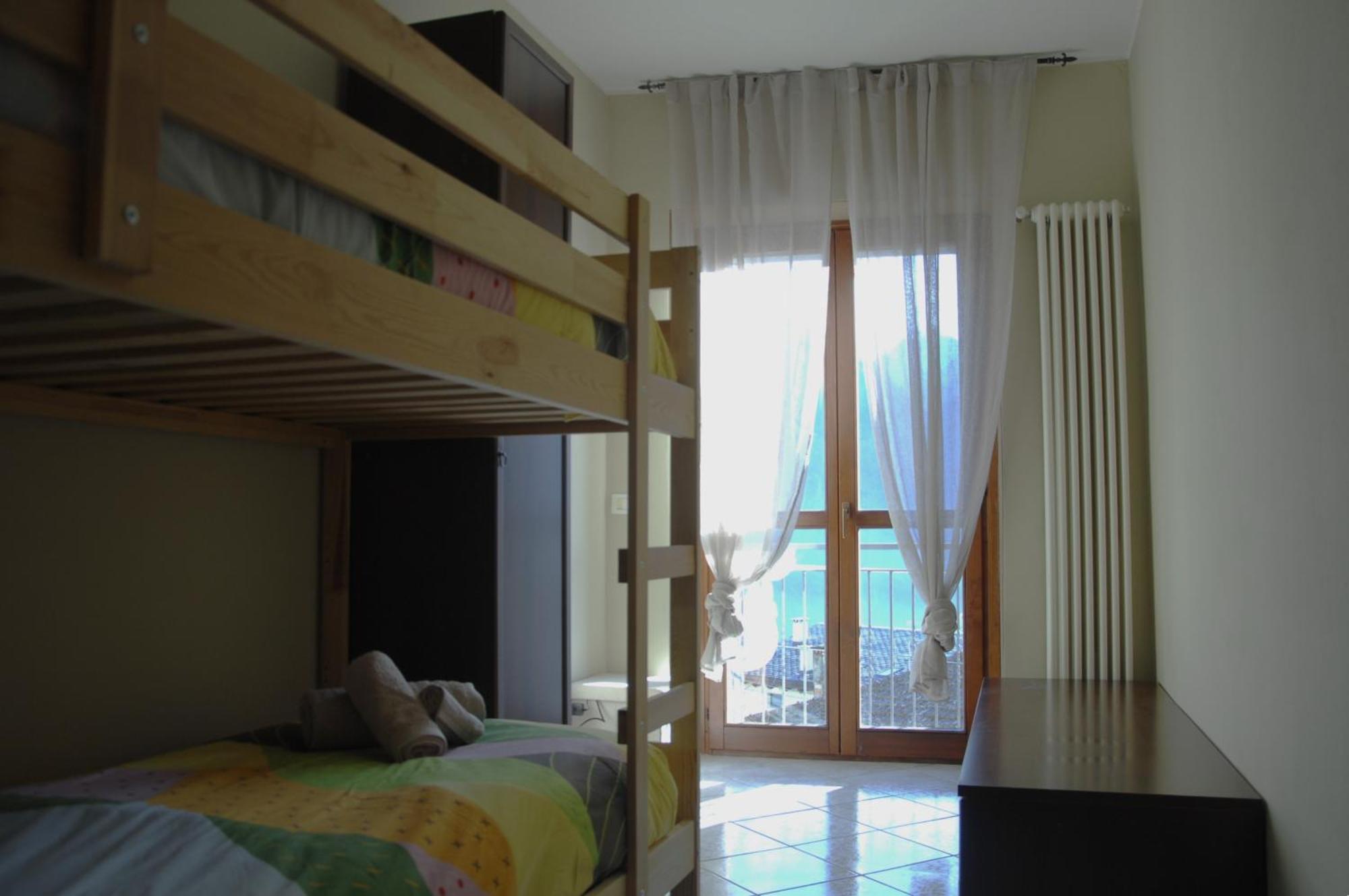 Typical Apartment In Valtellina Sondrio Eksteriør bilde