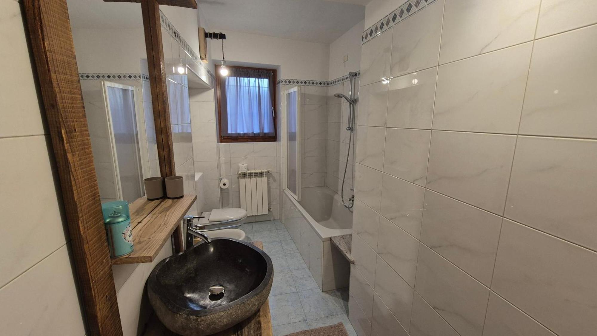 Typical Apartment In Valtellina Sondrio Eksteriør bilde